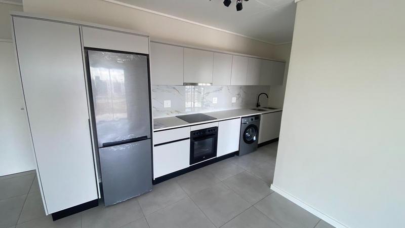 To Let 1 Bedroom Property for Rent in Sandown Western Cape